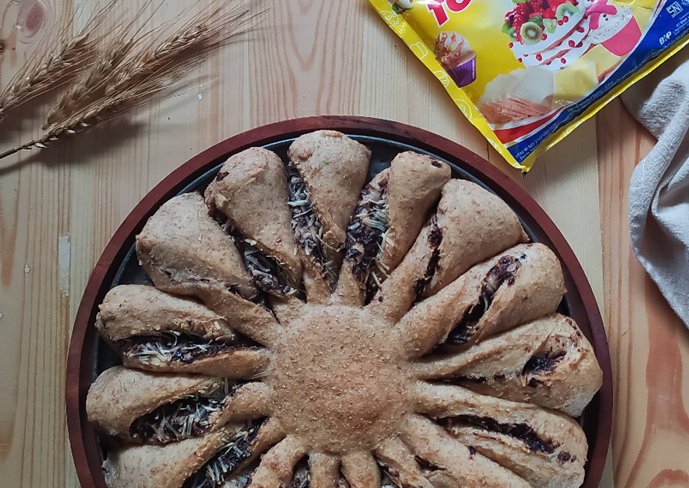 Sunflower Wheat Bread (Roti Gandum)