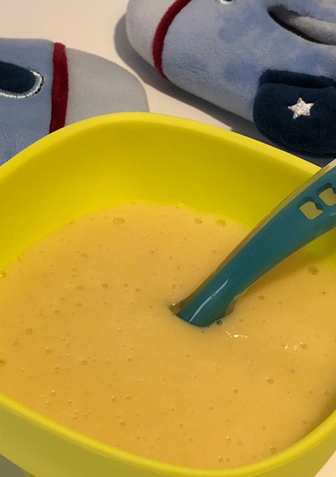 Una foto de Papilla de frutas para bebés