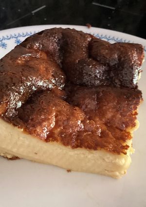 Una foto de Torta de queso San Sebastián