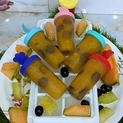 A picture of Muskmelon Grapes Popsicles.