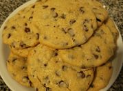 Una foto de galletita de chocolate