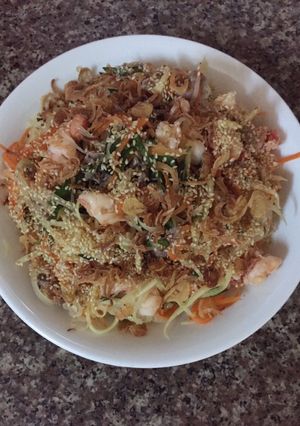 Hình của món Gỏi đu đủ xoài tôm.