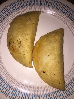 Una foto de Empanadas de pollo especial a la teriyaki