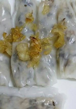 Hình của món Bánh cuốn handmade.