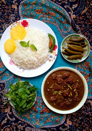 عکسی از دستور فسنجون با سینه مرغ