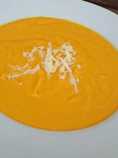 Una foto de Crema de calabaza especial, con zanahoria, jengibre y naranja