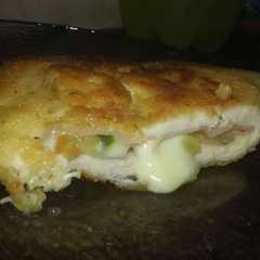 Una foto de Milanesa rellena casera