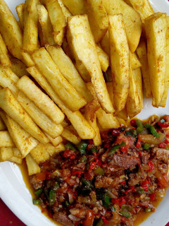 A picture of Spicy fried yam With sardine sauce.