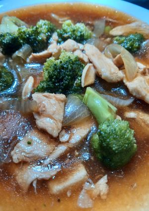 Foto resep Brokoli cah ayam ala me