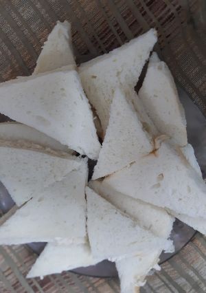 A picture of Chicken spread.