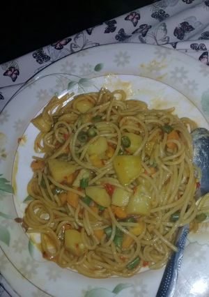A picture of Ganished spaghetti and Irish potatoes.