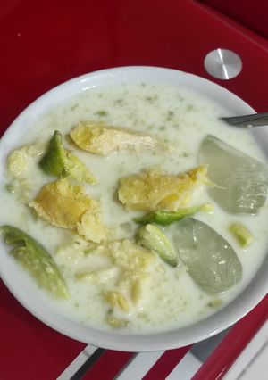 Foto resep Es buah alpukat dan tape full crem