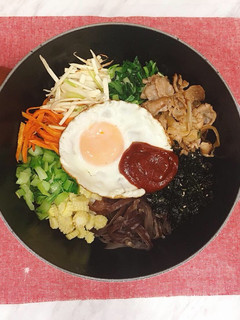 韓式石鍋拌飯*餐廳料理在家輕鬆做 的食譜成品照片