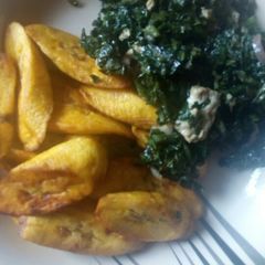 A picture of Fried plantain and veggies.