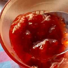 A picture of Strawberry Sauce.