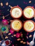 केसर बादाम का दूध (Kesar Badam Milk Recipe In Hindi)
