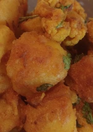 আলু ফুলকপির ডালনা (Aloo fulkopir dalna recipe in Bengali) রেসিপির প্রধান ছবি