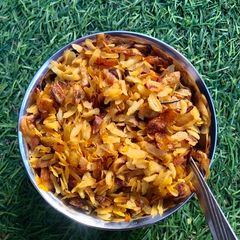 A picture of Onion chura.