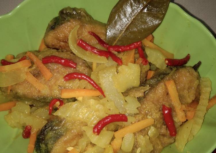 Patin kuah acar kuning