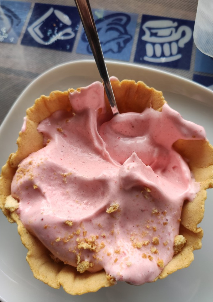 Una foto de Espuma de fresas Monsieur Cuisine Connect