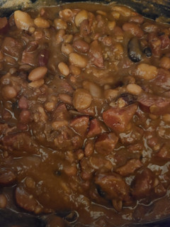 A picture of 15 bean Cajun soup mix with smoked sausage & rice.
