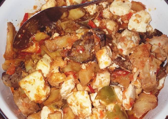 Sambel goreng kentang rempelo ati & telur putih pedas