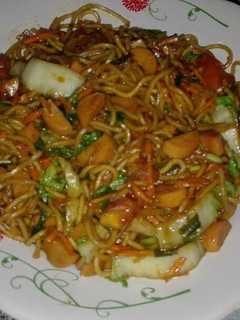 Foto resep Mie goreng sosis istimewa