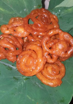 A picture of Jelebi.