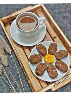 عکسی از دستور شیرینی خرمایی(بدون آرد)