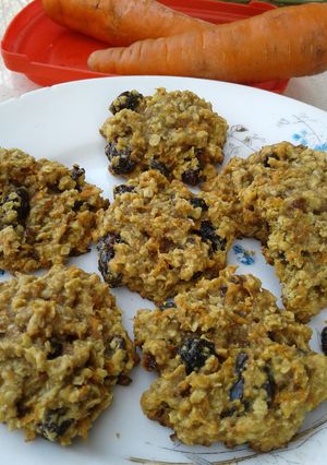 Una foto de Galletas de zanahoria y avena, sin manteca o mantequilla, sin huevo
