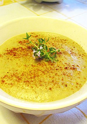 Foto principal de Crema de lentejas con beicon ahumado
