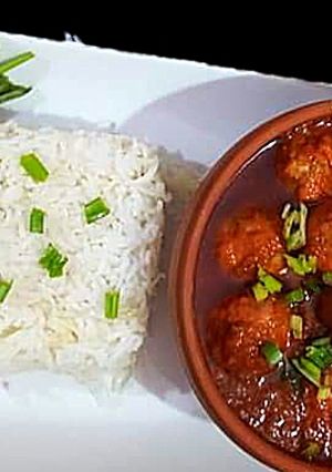 A picture of Egg CHICKEN Kofta with rice🍛🍜🍲.