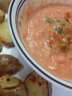 Una foto de Salsa Rosada Picante🍅🌰🥕🌶🌶🌶