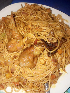 A picture of Title- spaghetti veggies and chicken.