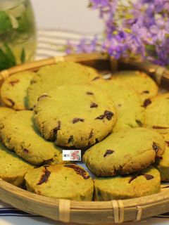 抹茶巧克力豆、蔓越莓餅乾 的食譜成品照片