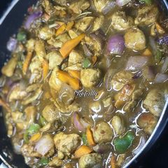 A picture of Chicken veg soup.