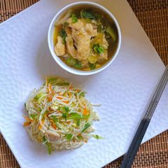 A picture of Chilli Chicken with Chicken Hakka Noodles.