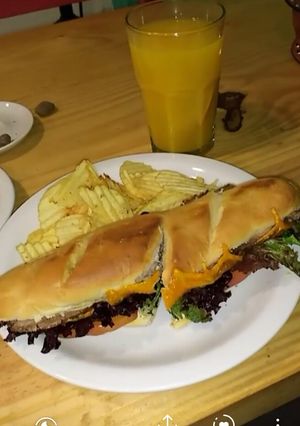 Una foto de Sándwich de peceto
