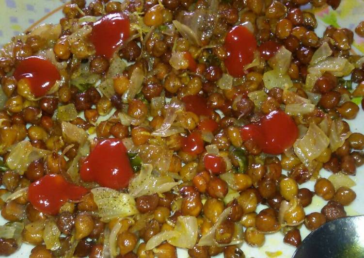 Steps to Prepare Speedy Spicy bhunja ankurit Chana