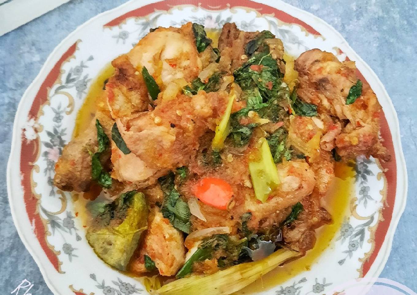 Ayam Balado Kemangi dengan Bumbu Dasar