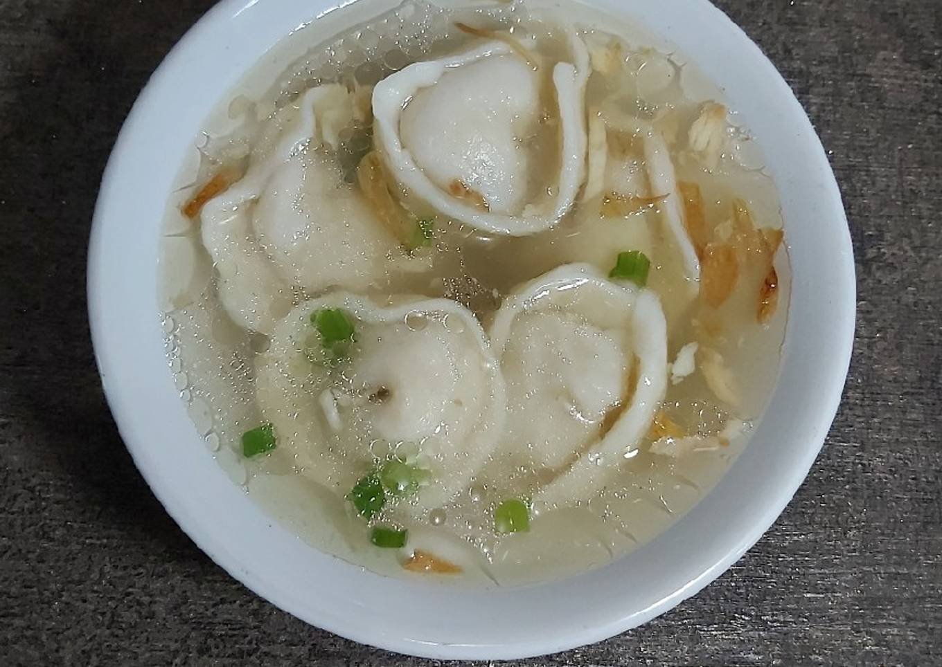 Pangsit ayam rebus