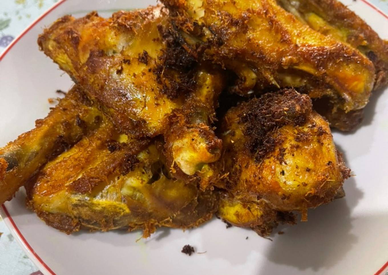 Ayam goreng lengkuas