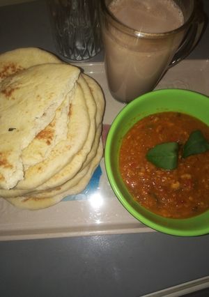 A picture of Turkish flat bread.