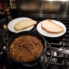 A picture of Mushroom Toast.