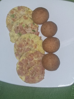 Una foto de Desayuno camandulero