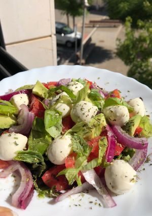 Una foto de Ensalada fresquita 🥗