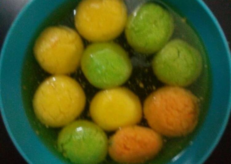 How to Prepare Perfect Colourful Bengali Rasgulle