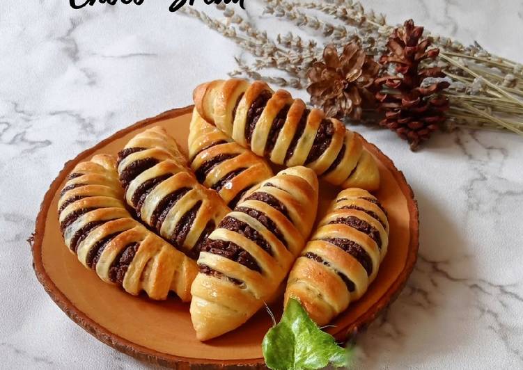 How to Prepare Yummy Filipino Choco Bread