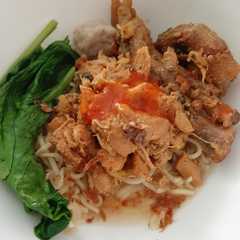 A picture of Mie ayam coba coba.