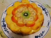 Una foto di crostata fragole